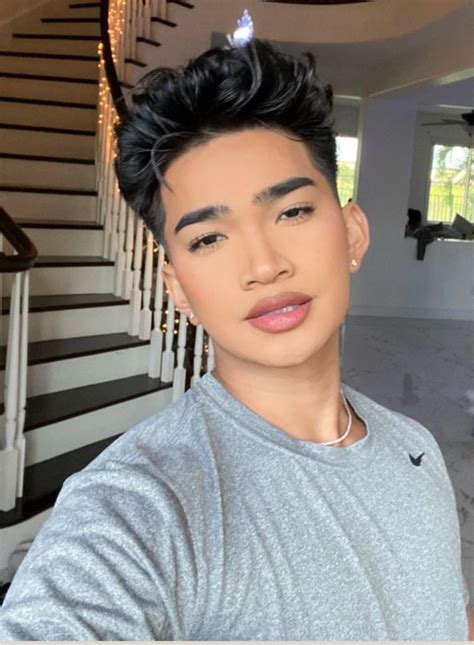 how tall is bretman rock|Bretman Rock Biography; Net Worth, Age, Height,。